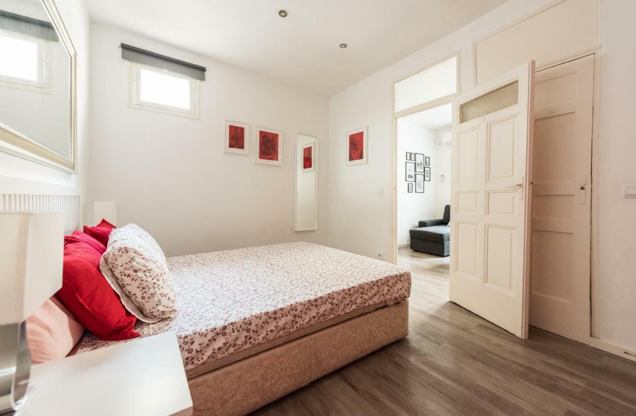 Apartamento En Sol, Madrid Centro Apartment Exterior photo