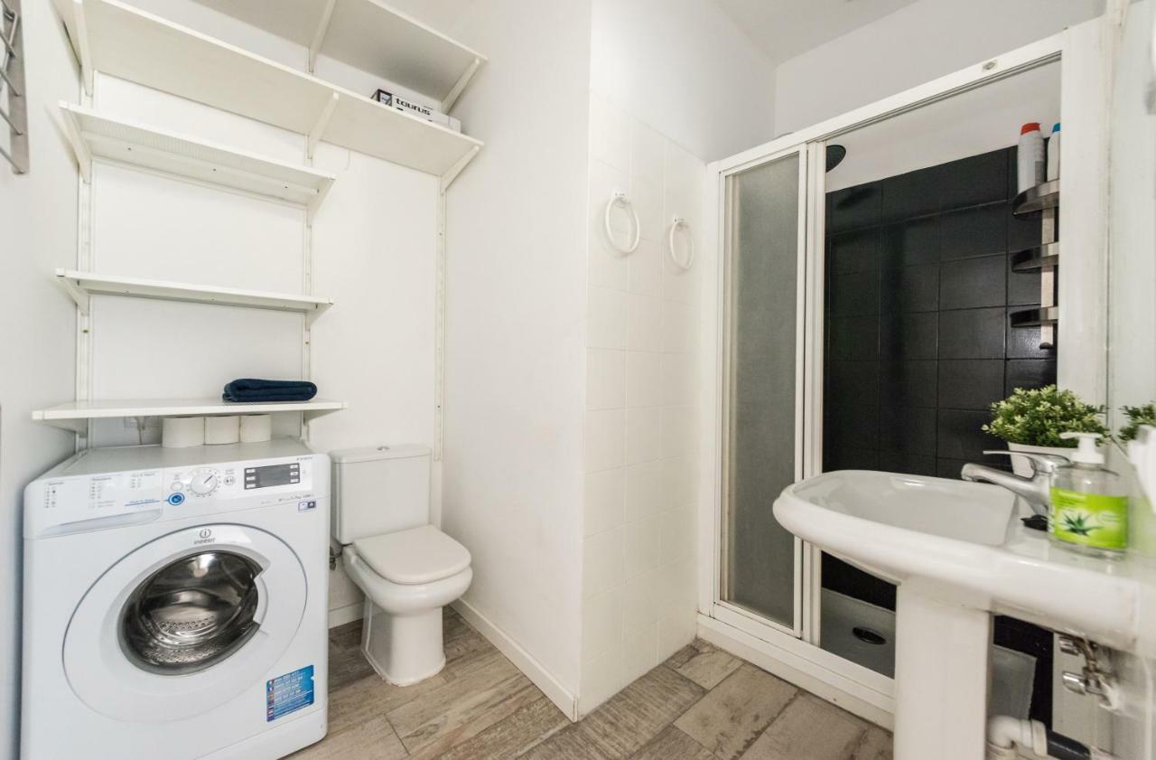 Apartamento En Sol, Madrid Centro Apartment Exterior photo